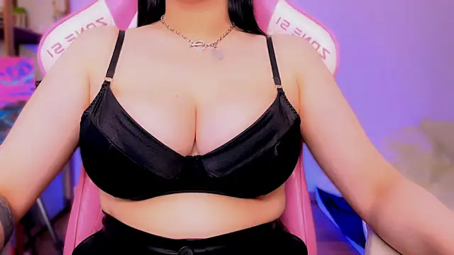 EvangelinaVangelis online show from 10, 7, 2026