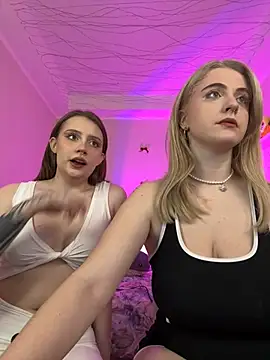 your favoritegirls online show from 24, 2, 2025