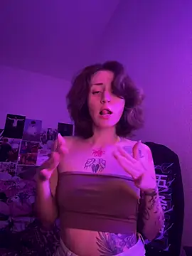 Dooubletroublee online show from 12, 6, 2026