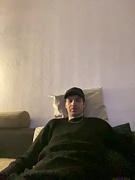 Ricoleckt online show from 4, 2, 2025