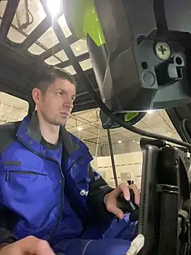 Ricoleckt online show from 18, 2, 2025