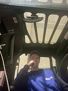 Ricoleckt online show from 17, 3, 2025