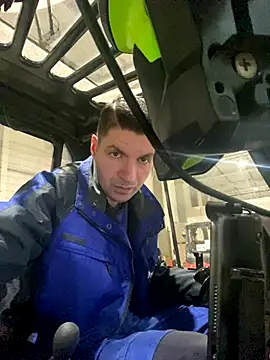 Ricoleckt online show from 20, 10, 2025