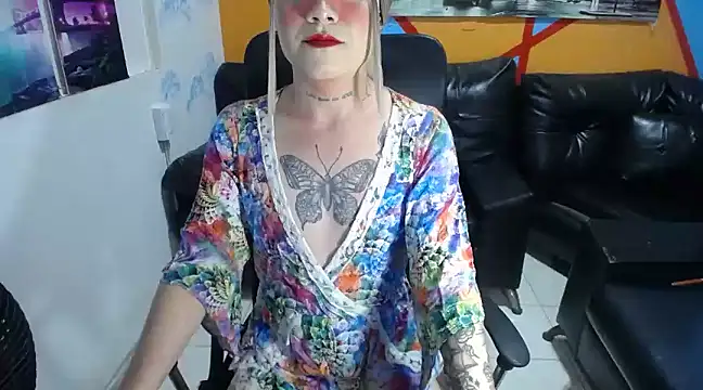 Snapshot of Heidy_Sumers chatting on 21, 3, 2025 Heidy Sumers online show from 21, 3, 2025