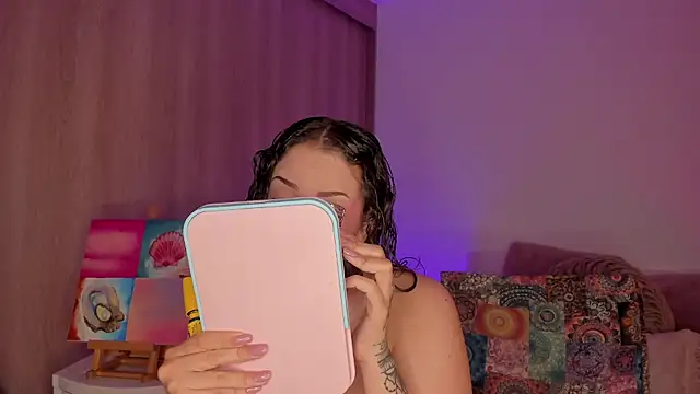 Lady lacey05 online show from 20, 7, 2026