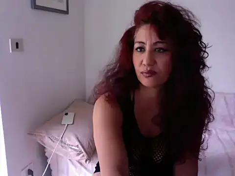 Snapshot of danasantoreal chatting on 14, 10, 2025 danasantoreal online show from 14, 10, 2025