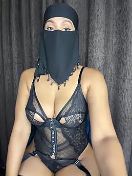 YourThirstySlut online show from 4, 5, 2026