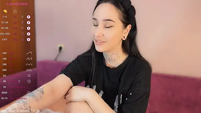 Snapshot of AnastasiaSun chatting on 7, 11, 2025 AnastasiaSun online show from 7, 11, 2025