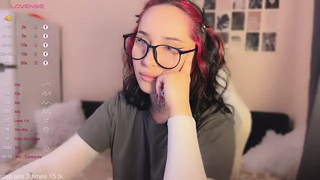 Snapshot of AnastasiaSun chatting on 4, 2, 2026 AnastasiaSun online show from 4, 2, 2026