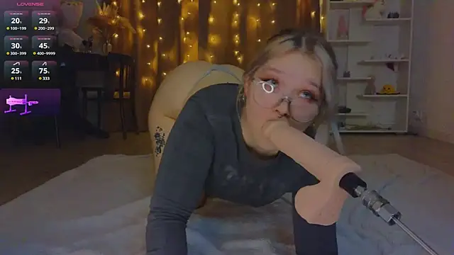 May aster online show from 18, 2, 2025