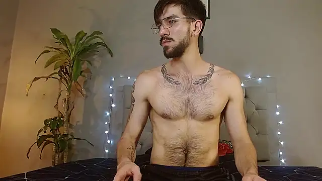 Mr WhiteCock online show from 22, 2, 2025