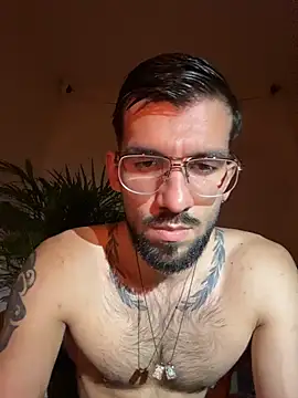 Snapshot of Mr_WhiteCock chatting on 23, 6, 2026 Mr WhiteCock online show from 23, 6, 2026