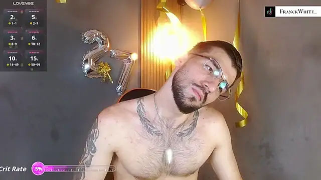 Snapshot of Mr_WhiteCock chatting on 10, 7, 2026 Mr WhiteCock online show from 10, 7, 2026
