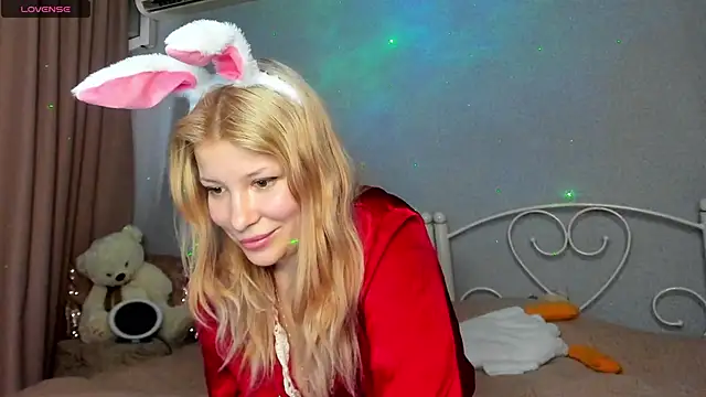 Leila purr18 online show from 13, 12, 2024