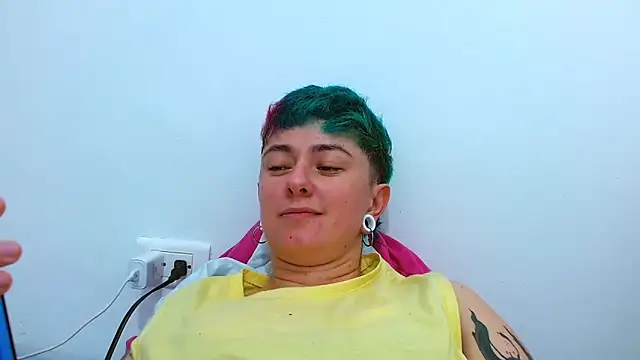 tomboyblue online show from 13, 12, 2025