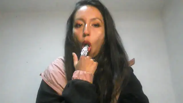 Amarista Lovely6 online show from 12, 1, 2026