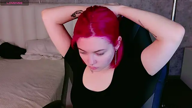 Lisa Adam online show from 12, 12, 2024