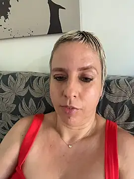MariaValentine online show from 13, 7, 2026
