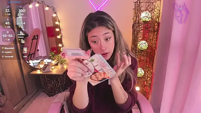 violet ch online show from 28, 1, 2025