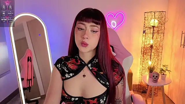 Snapshot of violet_ch chatting on 19, 6, 2026 violet ch online show from 19, 6, 2026