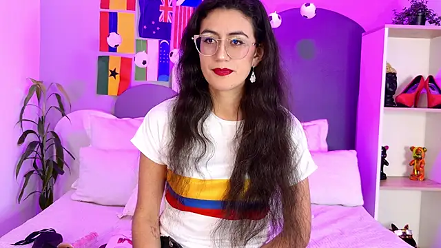 SophieGomez22 online show from 27, 6, 2026