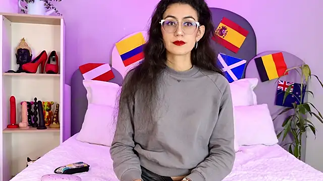 SophieGomez22 online show from 17, 7, 2026