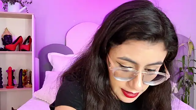 SophieGomez22 online show from 29, 7, 2026