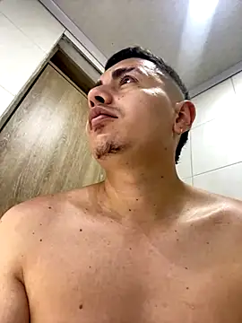 DanielGomez9 online show from 2, 12, 2024