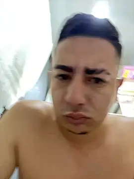 DanielGomez9 online show from 3, 12, 2024