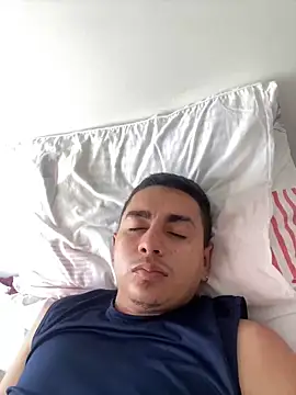 DanielGomez9 online show from 26, 1, 2025