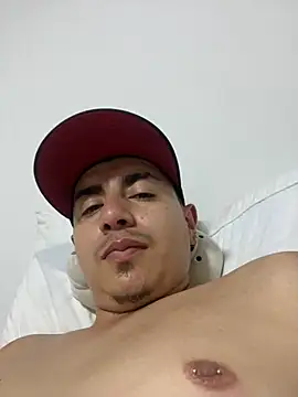 DanielGomez9 online show from 27, 1, 2025