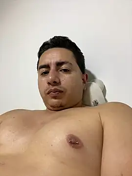 DanielGomez9 online show from 11, 3, 2025