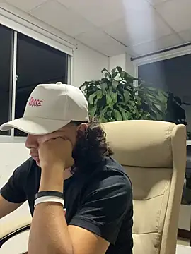 DanielGomez9 online show from 8, 5, 2026
