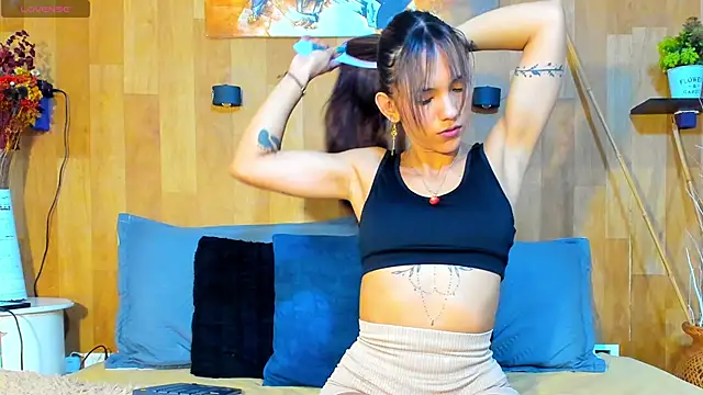 marianaa90 online show from 5, 5, 2026