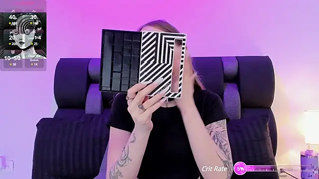 Siouxsie cenobite online show from 22, 1, 2025