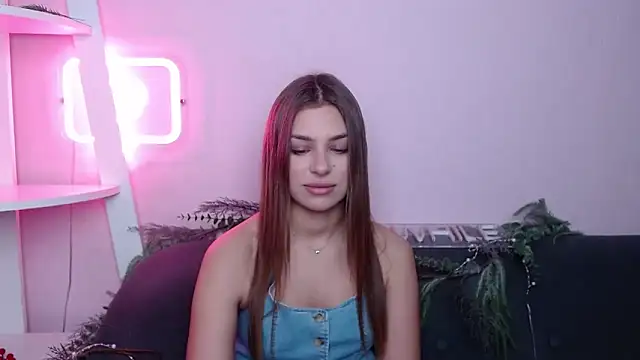 MilanaAngelAs online show from 9, 2, 2026