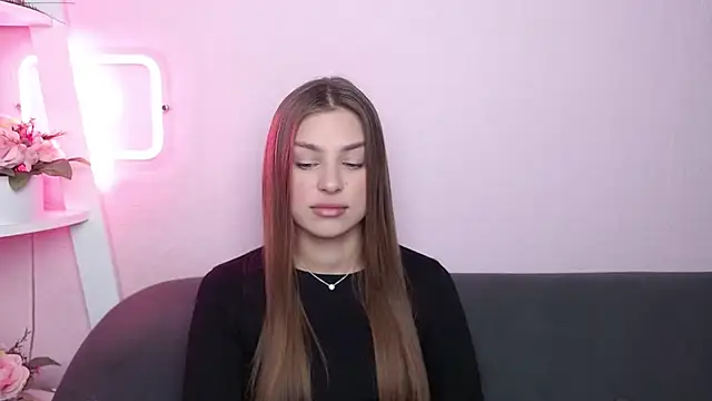 MilanaAngelAs online show from 18, 4, 2026