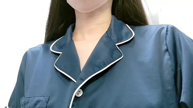  mi tsu ki  online show from 2, 3, 2025