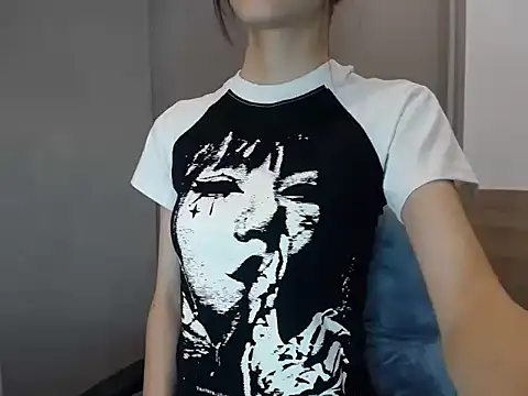 Snapshot of LiDonnaa chatting on 29, 9, 2025 LiDonnaa online show from 29, 9, 2025