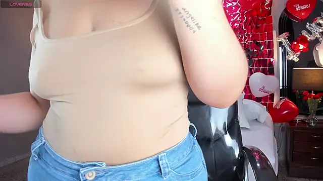 Snapshot of vanity_sex chatting on 15, 2, 2025 vanity sex online show from 15, 2, 2025