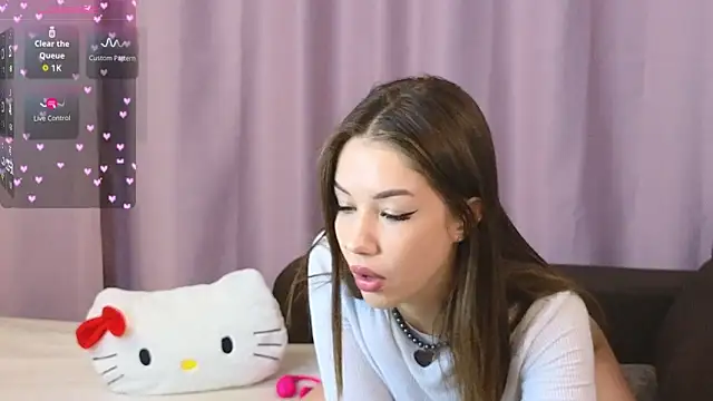 Snapshot of ellie_kramer chatting on 19, 9, 2025 ellie kramer online show from 19, 9, 2025