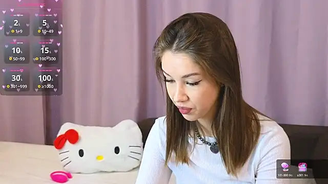 Snapshot of ellie_kramer chatting on 1, 10, 2025 ellie kramer online show from 1, 10, 2025