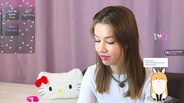 Snapshot of ellie_kramer chatting on 11, 10, 2025 ellie kramer online show from 11, 10, 2025