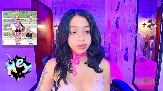 Snapshot of REDHOTTER_ chatting on 23, 1, 2025 REDHOTTER  online show from 23, 1, 2025