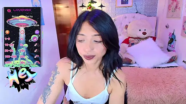 Snapshot of REDHOTTER_ chatting on 10, 2, 2025 REDHOTTER  online show from 10, 2, 2025