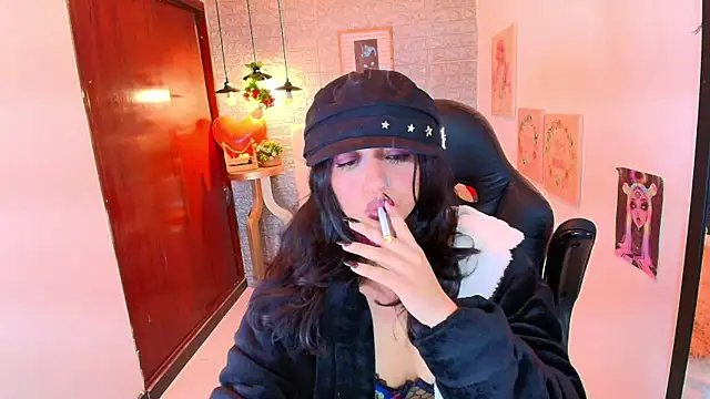Snapshot of REDHOTTER_ chatting on 17, 2, 2025 REDHOTTER  online show from 17, 2, 2025