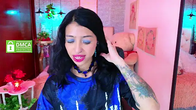 Snapshot of REDHOTTER_ chatting on 22, 9, 2025 REDHOTTER  online show from 22, 9, 2025
