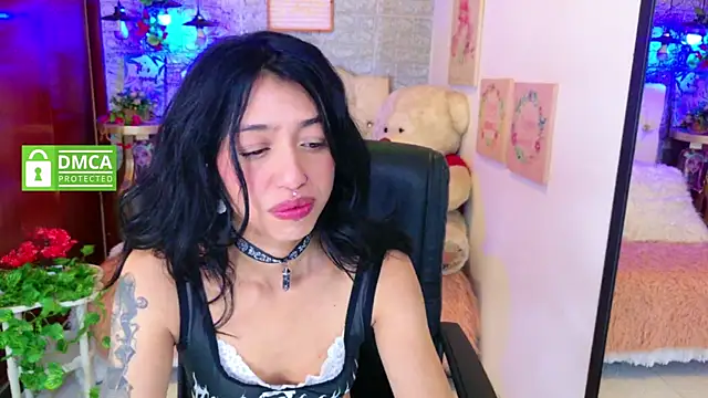 Snapshot of REDHOTTER_ chatting on 24, 9, 2025 REDHOTTER  online show from 24, 9, 2025
