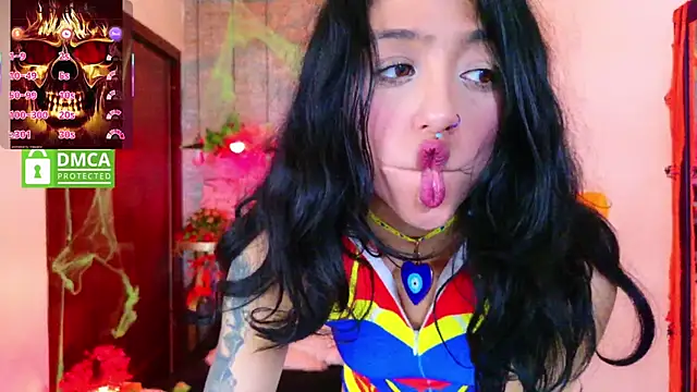 Snapshot of REDHOTTER_ chatting on 2, 10, 2025 REDHOTTER  online show from 2, 10, 2025