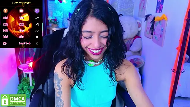 Snapshot of REDHOTTER_ chatting on 23, 10, 2025 REDHOTTER  online show from 23, 10, 2025